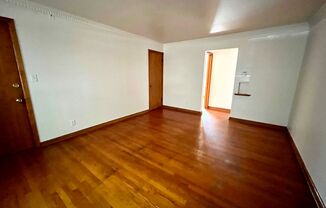 2 beds, 1 bath, $1,295, Unit 9