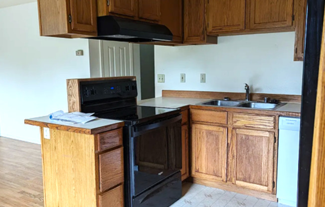 2501 & 2503 Xenia St