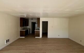 2 beds, 1 bath, 850 sqft, $995, Unit 709 NE 6th Ct.