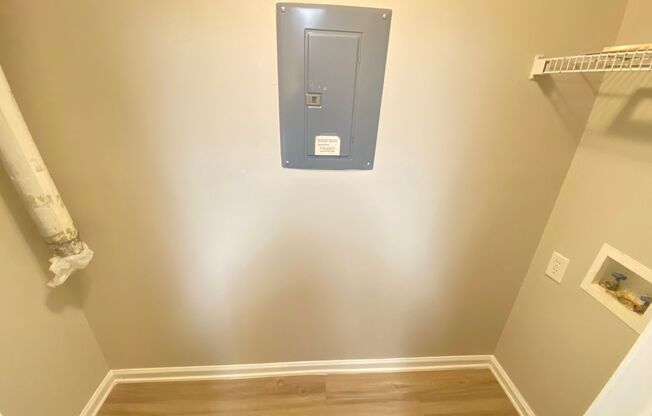 2 beds, 2 baths, 1,055 sqft, $1,200, Unit 5102