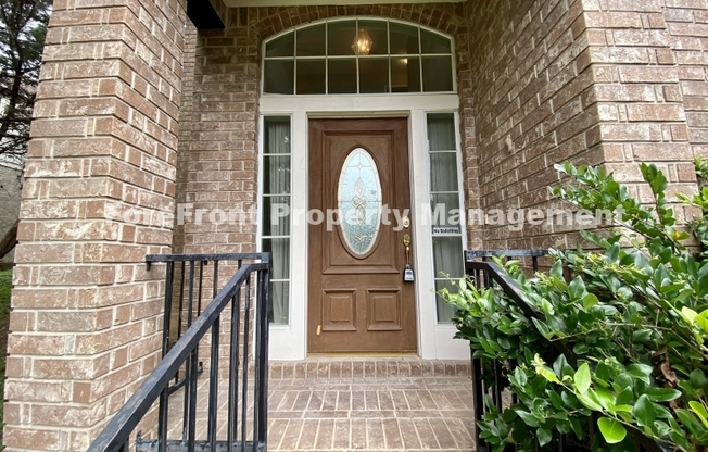 8711 Curry Heights