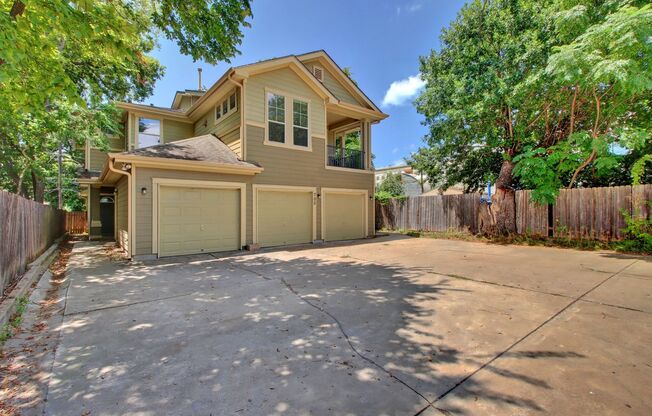 705 NELRAY BLVD
