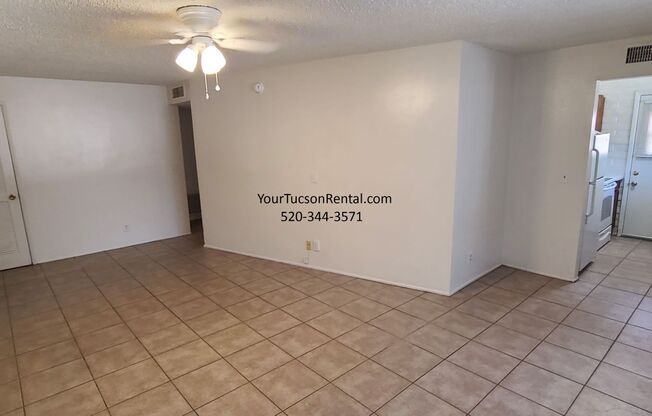 2 beds, 1 bath, 800 sqft, $1,145, Unit 18