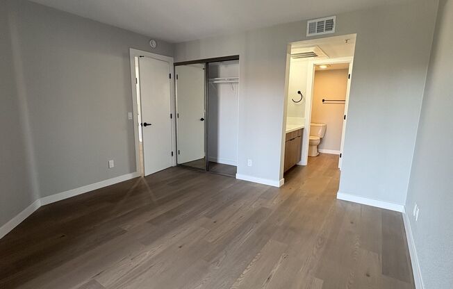 2 beds, 2 baths, 960 sqft, $3,195, Unit C-319
