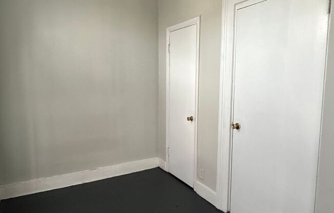 911 N 9th Street