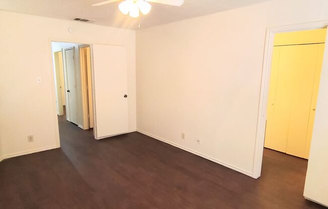 2 beds, 2 baths, $1,395