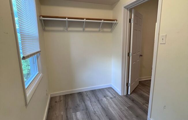 1 bed, 1 bath, $1,025, Unit Floor 1