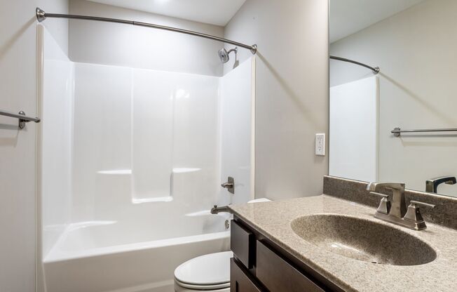 4 beds, 3 baths, 2,000 sqft, $2,250, Unit 1508 Gypsy Moth Dr.