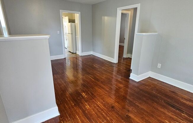 3 beds, 1 bath, $1,700