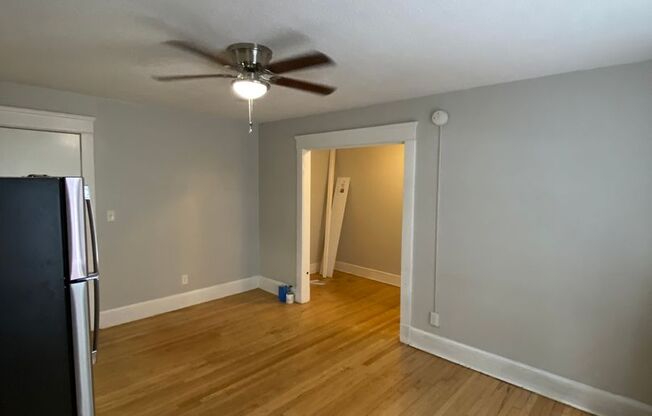 Studio, 1 bath, 300 sqft, $1,395, Unit Unit 108