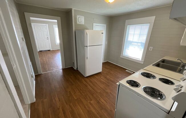 2 Bedroom, 1 Bath Bungalow in Greensboro near O'Henry Blvd & Cone Blvd
