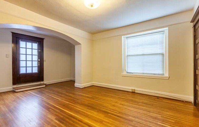 ST. FRANCIS APARTMENTS (SCHP02)