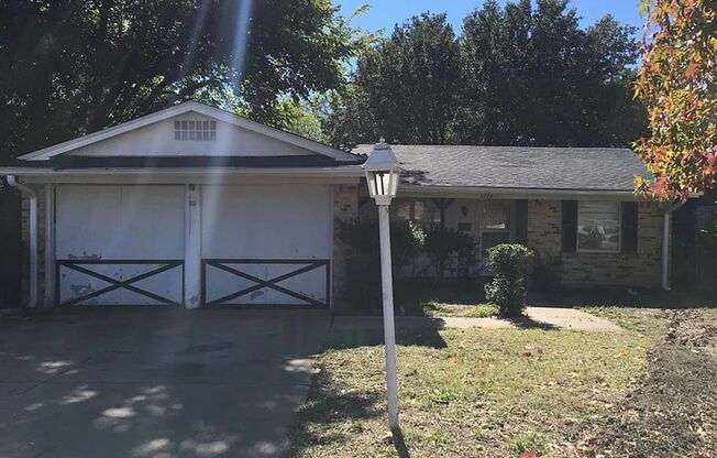 2604 TIMBERLAKE DR
