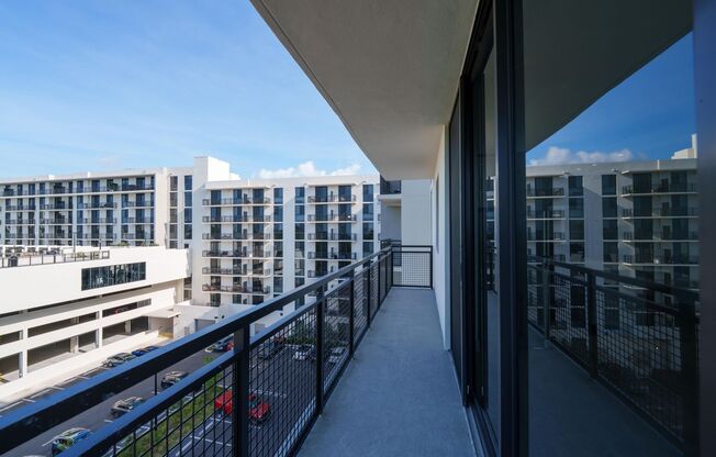 2 beds, 2 baths, 995 sqft, $3,850, Unit 537