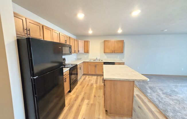 1 bed, 1 bath, 756 sqft, $1,025, Unit 3500 202