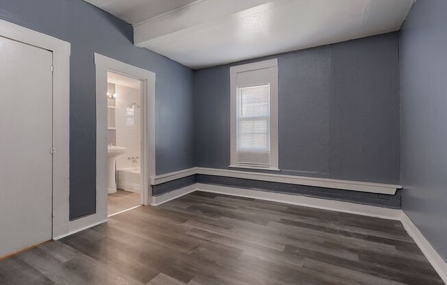 3511 Pershing Unit #2