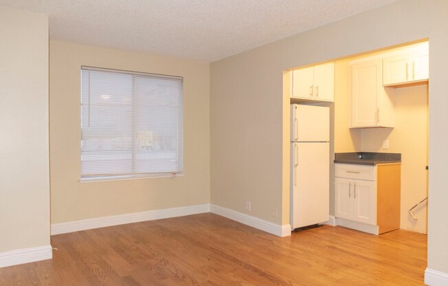 2297-9 Sutter