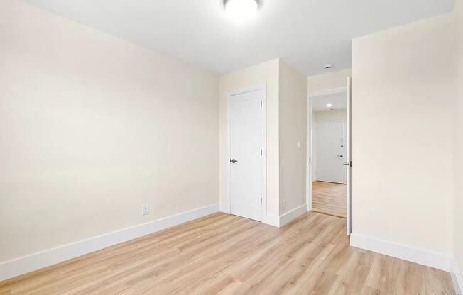 20 44 23 ST