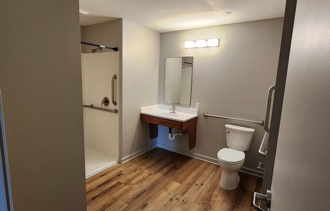 2 beds, 2 baths, 871 sqft, $1,695, Unit Unit 302