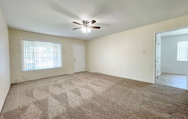 700-702 Poplar Avenue