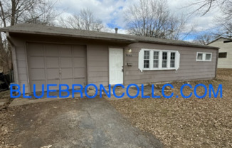 Nice house, great location!