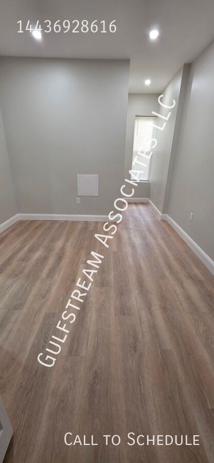 4646 YORK RD
