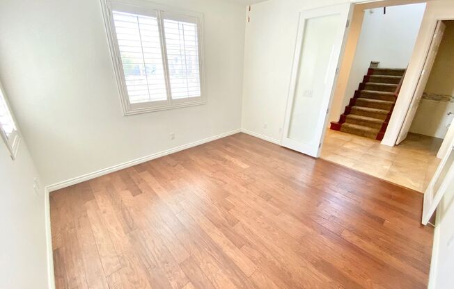 Ultra-Efficient 3 Bed / 2.5 Bath Inspirada Home with Fully Paid-Off Solar Panels!