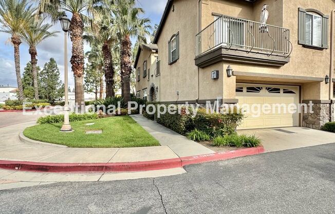 Ready to move in 3 bed 3 bath home