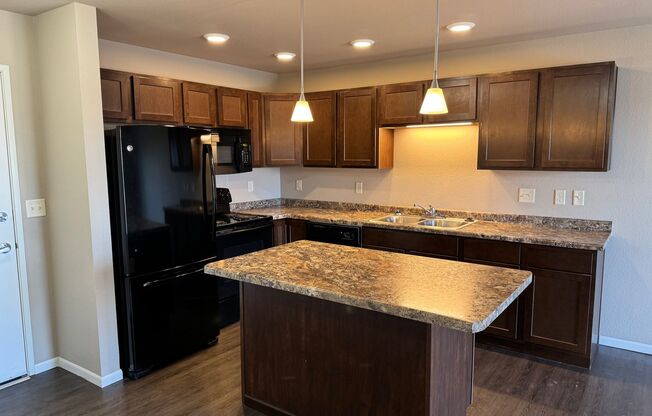 1 bed, 1 bath, 662 sqft, $1,020, Unit 2360-203