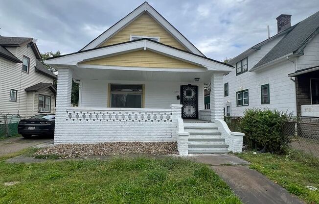 Charming 4-Bedroom Single-Family Home in Cleveland