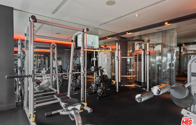 1 bed, 2 baths, 1,220 sqft, $4,500, Unit 11H