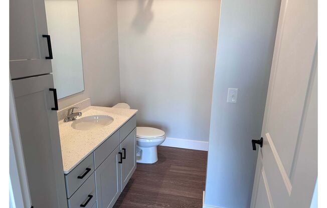 2 beds, 2 baths, 1,107 sqft, $1,449, Unit 214