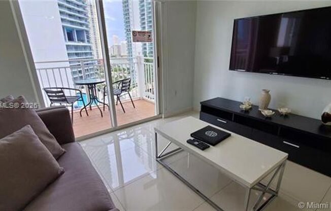 2 beds, 2 baths, $3,600, Unit # 1203
