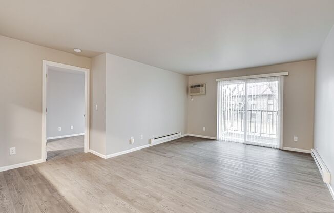 2 beds, 2 baths, 950 sqft, $1,499, Unit 307