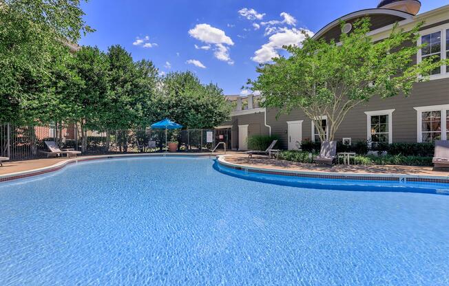 Pool at The Ridgeleigh at Van Dorn in Alexandria, VA