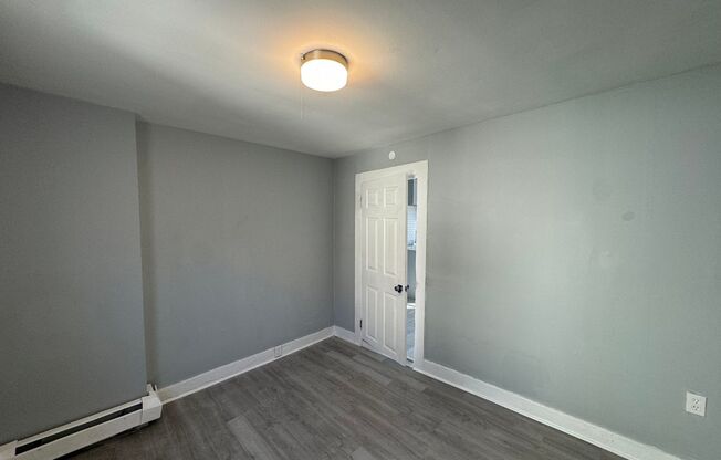 2 beds, 1 bath, $1,500, Unit 2nd Floor