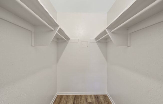 2 beds, 2 baths, 958 sqft, $1,145, Unit D25