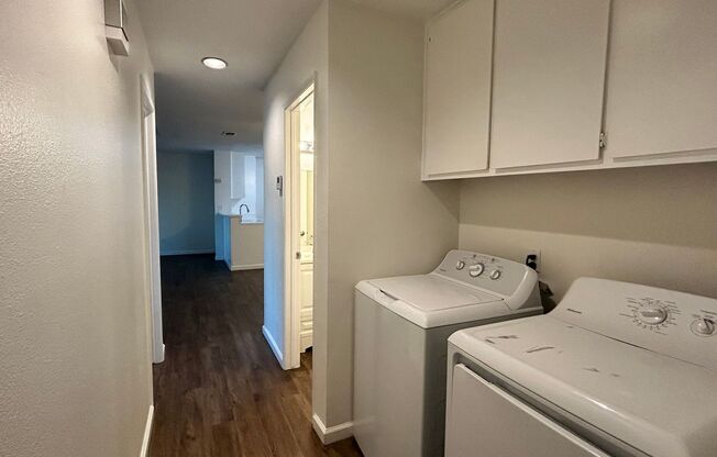 2 beds, 2 baths, 900 sqft, $2,600, Unit 14