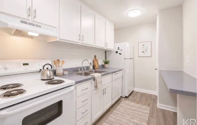 2 beds, 1.5 baths, 1,032 sqft, $1,375, Unit 2006-15