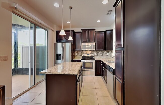 2140 ROOKERY LN