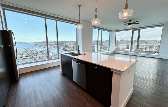 2 beds, 2 baths, 1,334 sqft, $4,950, Unit 410-907