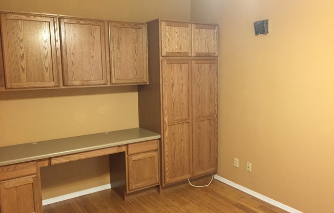 2 beds, 2 baths, $1,825