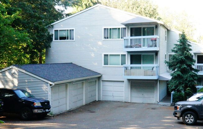 5211 213th PL SW, Mountlake Terrace, WA 98043