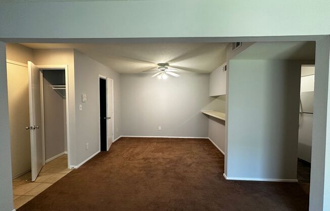 1 bed, 1 bath, 755 sqft, $999, Unit 5831C