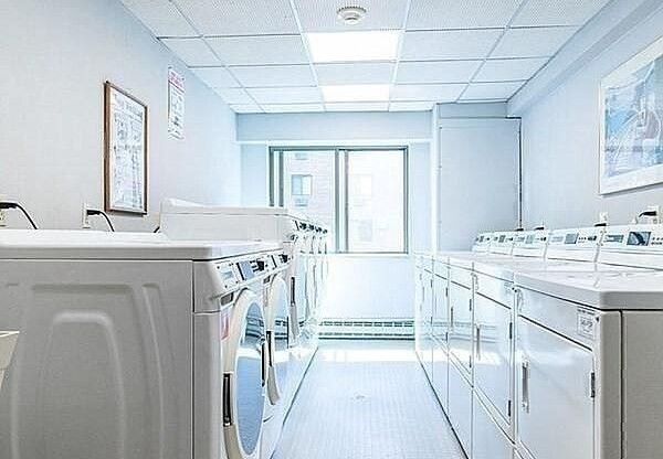 2 beds, 2 baths, 1,115 sqft, $3,850, Unit 304