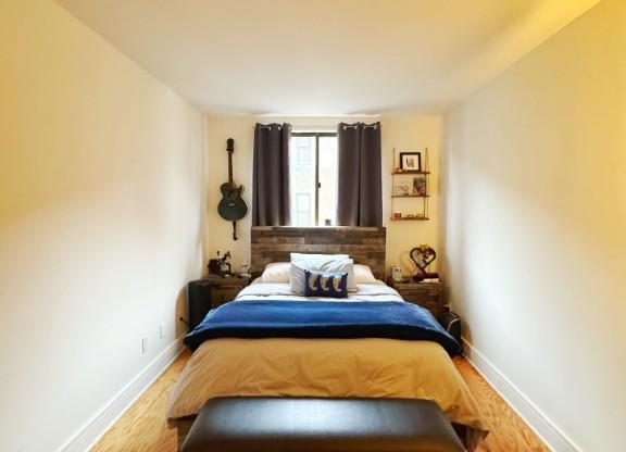323 W 96 ST