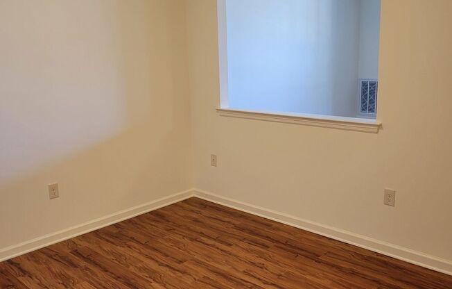 Studio, 1 bath, 579 sqft, $1,325, Unit SU110207