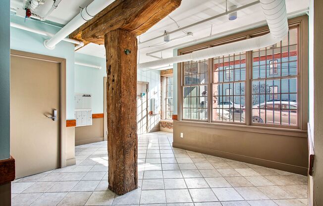 1 bed, 1.5 baths, 1,000 sqft, $1,425, Unit APT 10