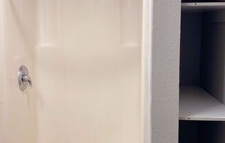 Rental -- Queen Anne