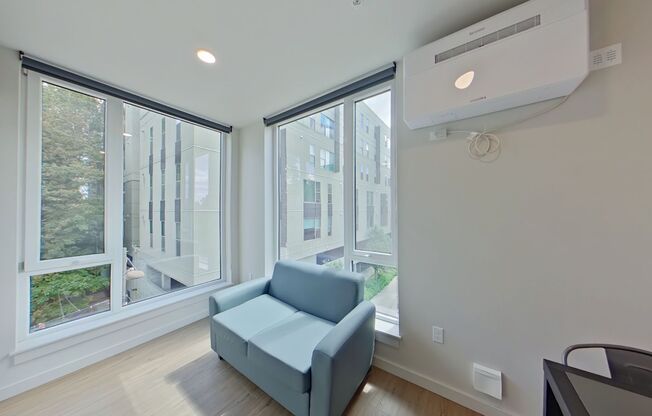 Studio, 1 bath, 314 sqft, $1,250, Unit 307